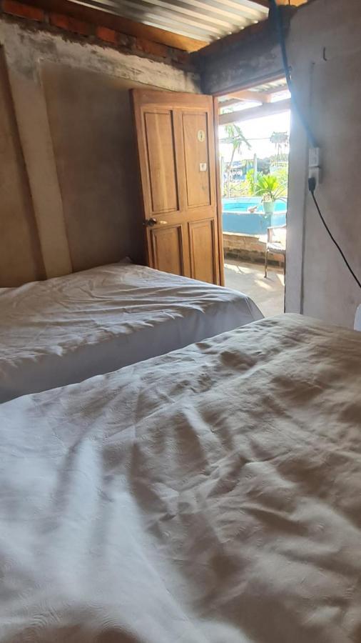 Surf & Turf Hotel Zacatecoluca Esterno foto