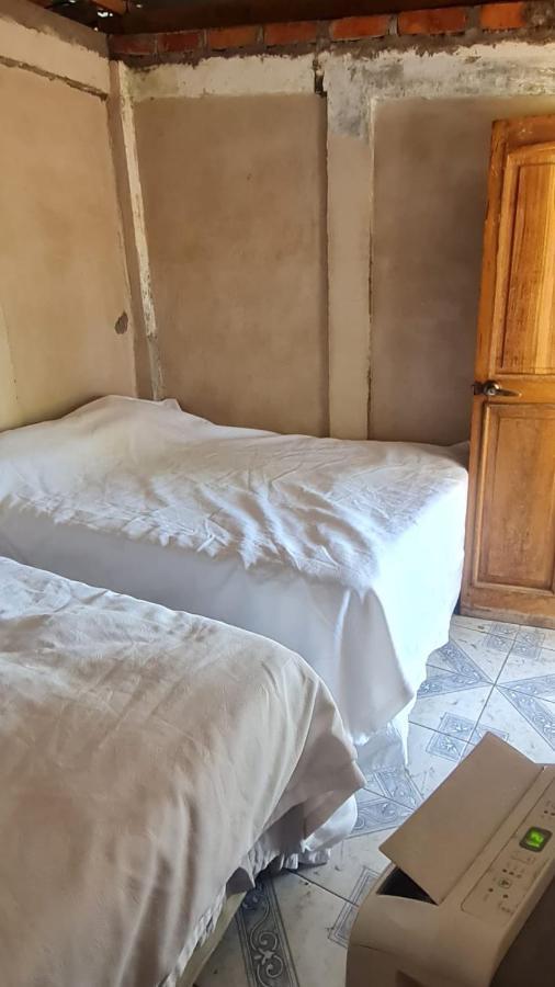Surf & Turf Hotel Zacatecoluca Esterno foto